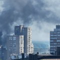 Gori napušteni vagon u blizini Pančevačkog mosta u Beogradu