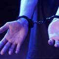 Pokušao da opljačka menjačnicu u Zrenjaninu, policija ga zatekla unutra i uhapsila