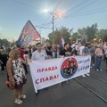 Protest građana ispred zgrade u kojoj živi Olivera Zekić: Muškarac pokušao da probije blokadu kod Vukovog spomenika