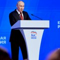Putin: Rusija je suverena zemlja koja isključivo sama definiše svoju budućnost