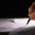 I pisanje odaje crte psihopatije: Obratite pažnju koje reči neko izbegava kada govori o svom životu