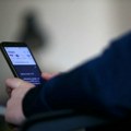 "Mobilnim telefonima nije mesto u učionici": Holandija zabranjuje smart uređaje u školama od 1. janura