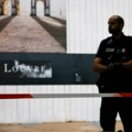 Muzej Luvr u Parizu evakuisan zbog pretnje napadom