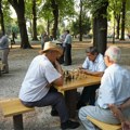 Od Nove godine stiže još jedno povećanje penzija: Primanja najstarijih podižu i u Republici Srpskoj, evo i koliko tačno