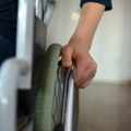 Petra je sa 15 godina doživela moždani udar, sad joj je potrebna pomoć svih: "Želim da hodam, znam da mogu"