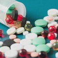Tramp razmatra carine od 200 odsto na farmaceutske proizvode, 50 odsto na bakar