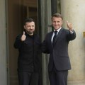 Makron: Evropljani spremni da pruže bezbednosne garancije Ukrajini
