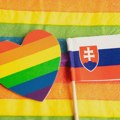 Slovačka izmenom Ustava ograničava prava LGBT+ osoba