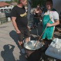 Tajna dobrog belmuža, jela svrljiških pastira – kvalitet sira i „majstorija mešanja“, a onog ko meša "treba da oblije nekol'ko…