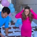 Da li su ovi ljudi normalni? Budući roditelji napravili haos na proslavi otkrivanja pola - ljudi zgroženi njihovim potezom…