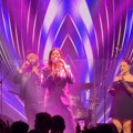 Ceca večeras raspametila Leskovac! Folk diva u odelu grmi na bini, hala ispunjena do poslednjeg mesta