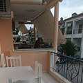 Ivan prodaje stan u popularnom letovalištu u Grčkoj: Ima veliku terasu i do plaže se stiže za nekoliko minuta (foto)