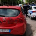 (Foto) U Tirani zaplenjen auto zbog svastike na haubi Automobil s natpisom "Austrijski slikar" završio u policiji, kao i…