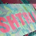 Skandal na utakmici Partizanija: Navijači razvili transparent posvećen OVK preko cele tribine