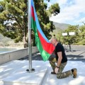 Alijev podigao zastavu Azerbejdžana u Nagorno-Karabahu: "Zauvek će se vijoriti ovde"