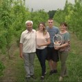 Milenko je uvek spreman da savetima pomogne hrabrim entuzjastima koji krenu u vode organske proizvodnje: "Posao nije lak, ali…