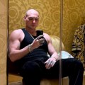 Zovu ga "mafijaška princeza": Mladi Albanac postao je internet senzacija a u svoje objave ne ulaže ni dinar (video)