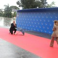 Edi Rama u Tirani dočekao Đorđu Meloni na kolenima