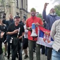 Mi nikada nismo dolazili pred vaše štandove, ali nikad: Kragujevački SNS o građanskim sabotažama njihovih stranačkih…