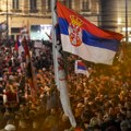 Ispred Vlade Srbije nastavljen protest neformalne grupe zaposlenih na univerzitetu