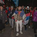 Sinoć je od nepoznatih lica pretučen Aleksandar Jovanov, Tarašanin koji na štakama obilazi Srbiju Aleksandar Jovanov