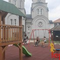 Na ovo se čekalo godinama, deca u Junkovcu dobila igralište uz podršku lokalne samouprave i pomoć meštana