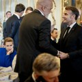 Rama i Makron se podsmevali Trampu: Ovako je tekao razgovor VIDEO
