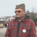Poljoprivrednci iz Zavlake i dalje u totalnoj blokadi, kažu da ministar nije pokazao volju da reši njihove probleme