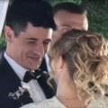 "Oženismo Grigu za najlepšu Rajnu" Žarko Jokanović objavio sliku sa svadbe poznatog glumca: Mlada u beloj venčanici sa…