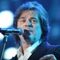 Oglasio se Alen Islamović nakon otkazanog koncerta u Bosni: "To je moja greška, žao mi je što sam ih povredio"