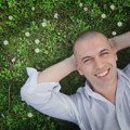 Od prekinutog nastupa na RTS-u do pobede studenata: Topalko je među prvima na estradi ustao protiv Vučića
