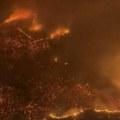 Tela i dalje plutaju u vodi! Užasni prizori koje je napravio požar na Havajima (video)