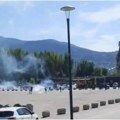 Žestok sukob navijača na Koševu: Navijači Željezničara napali pristalice Sarajeva video