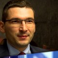 Parović: Srbi na KiM ostavljeni, za ovu vlast svetinja koju brani je samo Beograd na vodi