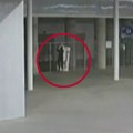 Hapšenje huligana u Osijeku i vukovaru! Isplivao snimak transparenta koji bi Hrvatsku mogao puno da košta! (video)