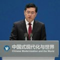 Mesecima nije viđen u javnosti: Bivši kineski ministar spoljnih poslova podneo ostavku na mesto poslanika