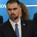 Gradonačelnik Mićin najavio javni konkurs za spomenik žrtvama urušavanja na Železničkoj stanici Osudio vandalizam na…