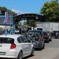 Kolone kamiona: Teretnjaci na izlazu iz Srbije čekaju tri sata na Batrovcima i Šidu