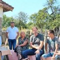 Kad se sve sruši – zajednica gradi ponovo: Grad i ljudi uz porodicu Domnović