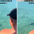 Turiste prepala velika riba u Jadranskom moru, mislili su da je morski pas: "To se događa jednom u 100 godina"