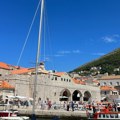 Snimak iz Dubrovnika zgrozio ljude: Kako je moguće da vlasnik ne reaguje i to usred turističke sezone?!