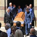 Dačić, Džajić, Terzić, Piksi, Radujko, Osim... Ko je sve bio na sahrani Den Tane, političar nosio kovčeg