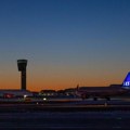 Dronovi izazvali višesatni prekid saobraćaja na aerodromima u Kopenhagenu i Oslu