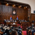 Narodna skupština nastavlja raspravu o 40 tačaka u 10 časova