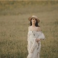 Da li je ovo nova pesma za prvi ples? Poznati bend snimio spot u Toskani, a iza svega stoji posebna priča