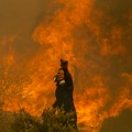 Smrtonosni požari bukte već 10 dana: Vatrena stihija i dalje divlja u Grčkoj, najteže na severoistoku zemlje
