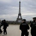 Napad nožem u centru Pariza: Jedna osoba u kritičnom stanju