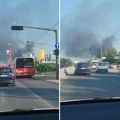 Veliki požar u Beogradu: Oblak crnog dima vidi se iz celog grada, pojavio se i strašan snimak (Video)