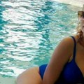 "Cela sam izbotoksirana" Porede je sa Melanijom Tramp: Naša pevačica gazi 6. deceniju, ovako se još podmlađuje