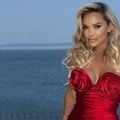 Pevačica u provokatvom kupaćem zapalila instagram: Maja Šuput nakon razvoda pokazala zanosnu figuru!(foto)